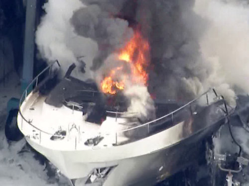 boat fire, Newport, total loss