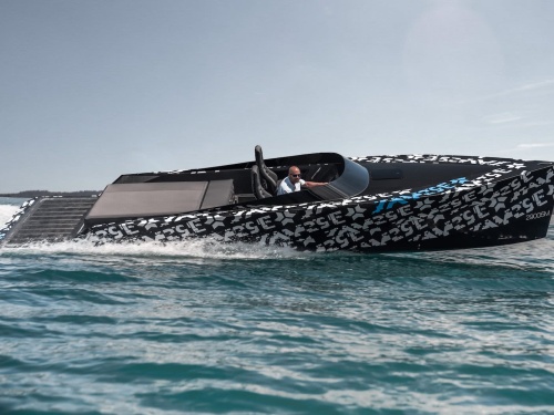 Carbon SAY 29, electric speed boat, world speed record