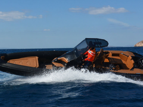 Tropida Genesis 301, Genesis 301 RIB, rigid hull inflatable boat