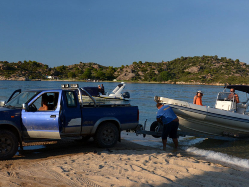 Launching a boat at the beach, launching a RIB