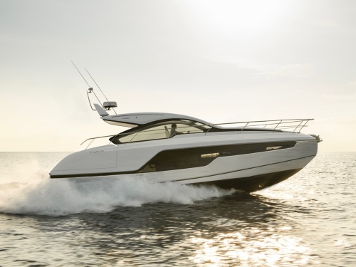 Fairline Targa 40, New Fairline yacht