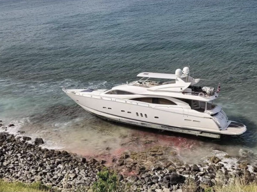 Accidents, Boat Wrecks, MOB, Crew Save, USCG, Sailors Stranded, Left at Sea