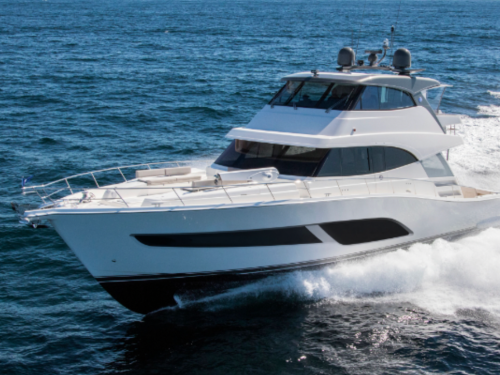 riviera-yacht-68-2018