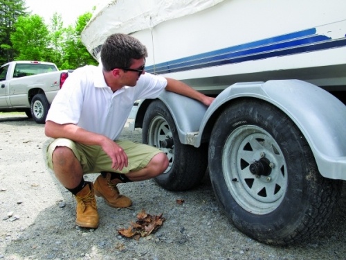 Boat trailer tire maintenance