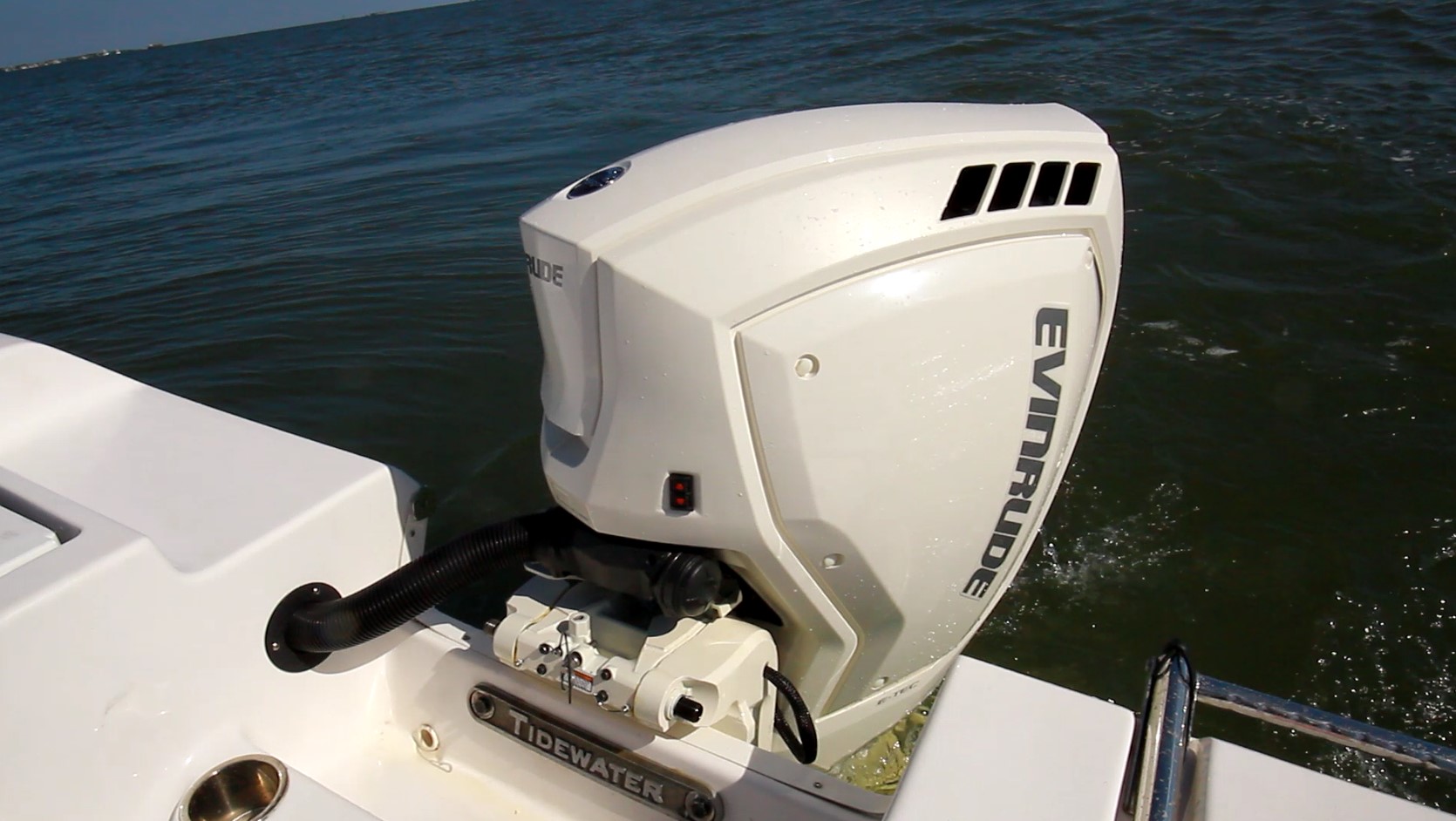 outboard2