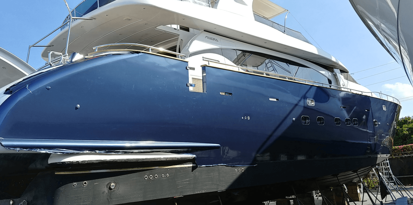 Vinyl wrapping for yachts